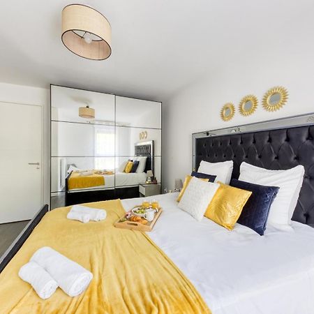 Charmant Appartement De Haut Standing Proche Du Centre-Ville อัลฟอร์วิลล์ ภายนอก รูปภาพ